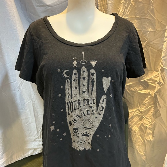 torrid Tops - Torrid Cream and Black Graphic Relaxed T-Shirt